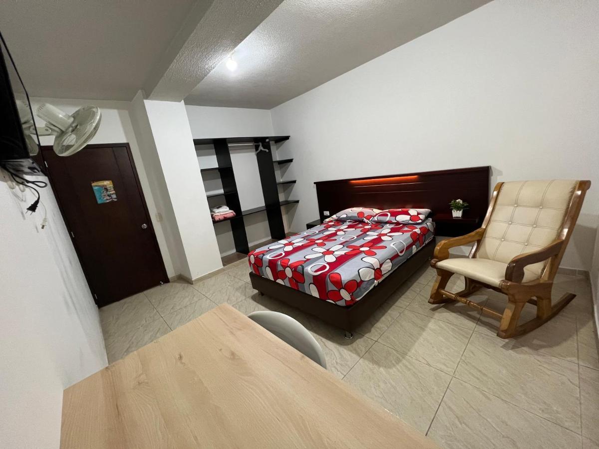Hotel Marialu Ocana Ngoại thất bức ảnh