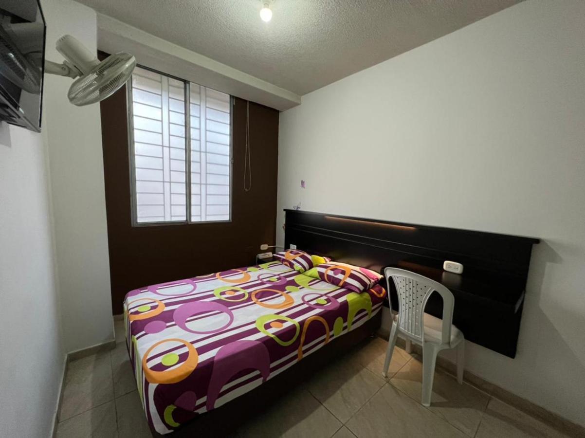 Hotel Marialu Ocana Ngoại thất bức ảnh