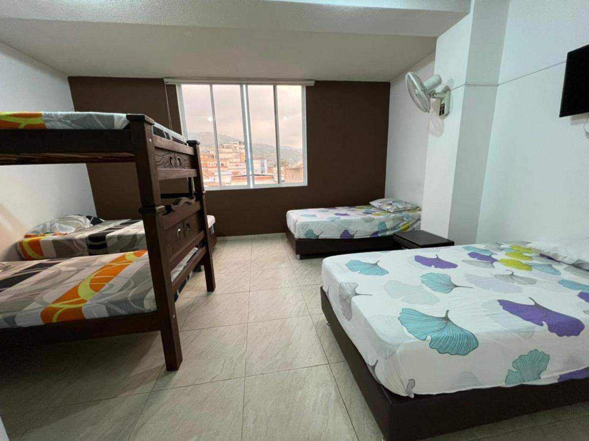 Hotel Marialu Ocana Ngoại thất bức ảnh