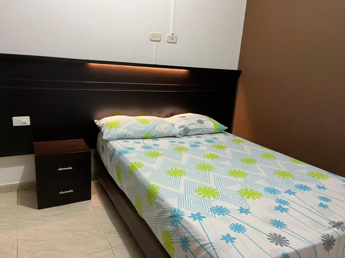 Hotel Marialu Ocana Ngoại thất bức ảnh
