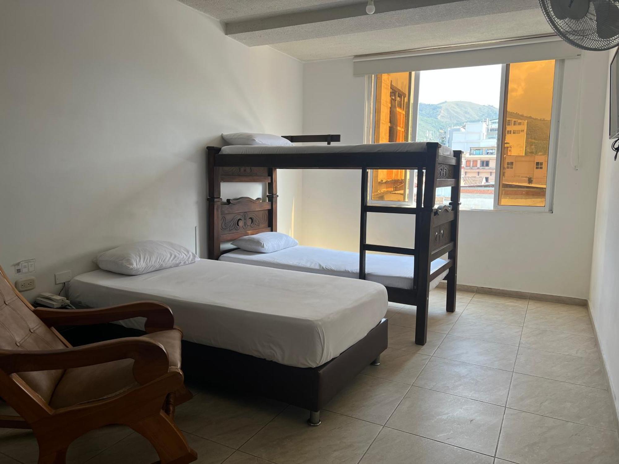 Hotel Marialu Ocana Ngoại thất bức ảnh