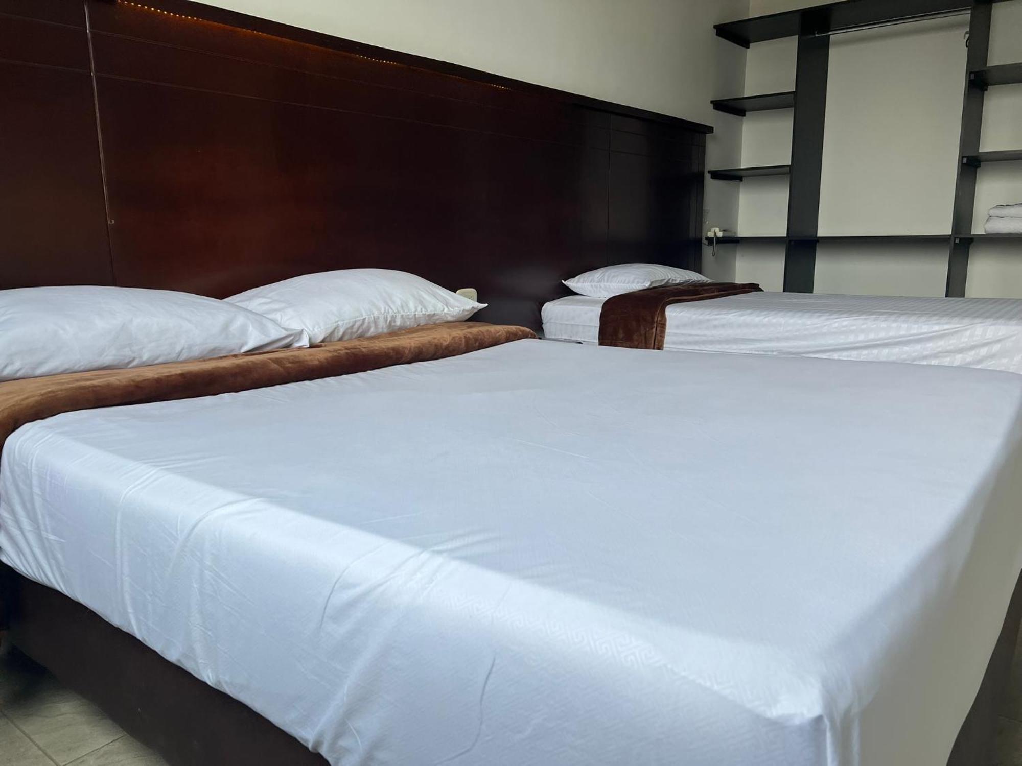 Hotel Marialu Ocana Ngoại thất bức ảnh